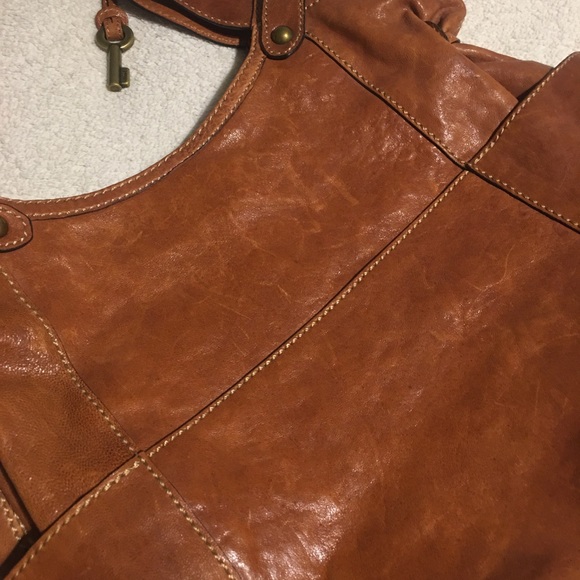 Fossil Leather Shoulder Purse - Picture 12 of 12